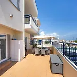 Casa Clara *
